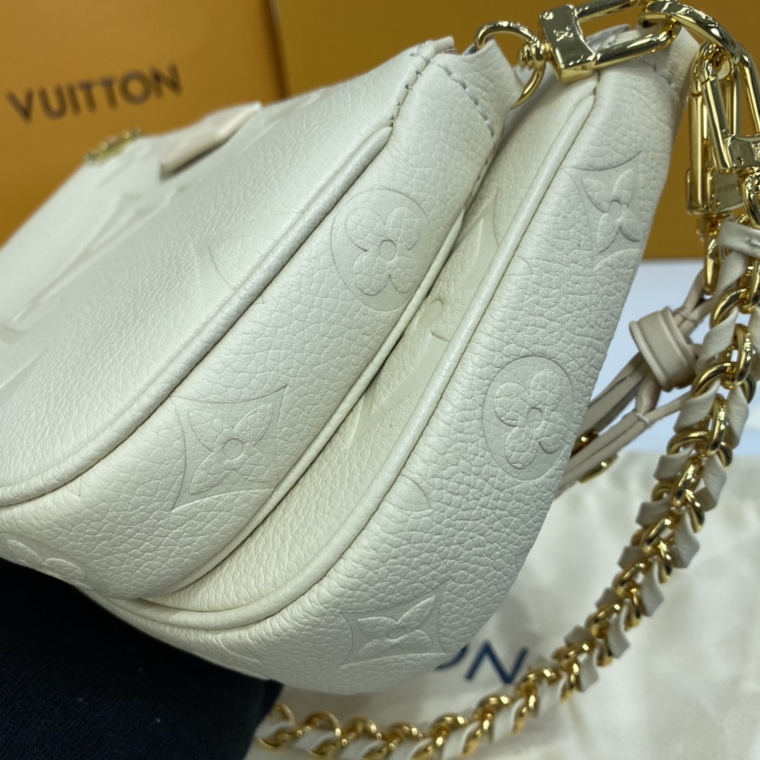 Louis Vuitton MULTI POCHETTE ACCESSOIRES Monogram M80447 Cream 